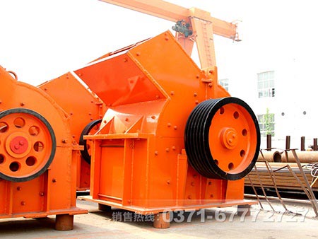 石灰石錘式破碎機 石灰石錘式破碎機