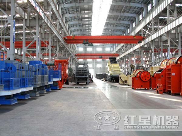 河南紅星沖擊式破碎機(jī)廠家 河南紅星沖擊式破碎機(jī)廠家