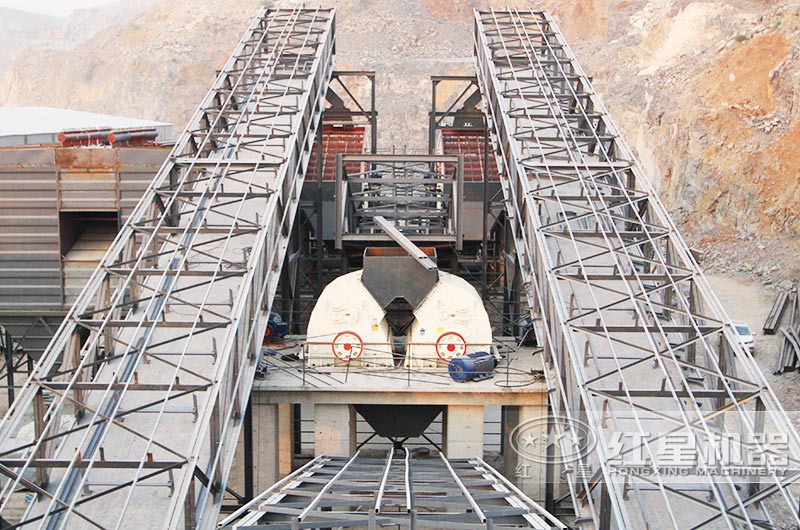 錘破制砂機生產現(xiàn)場實拍圖