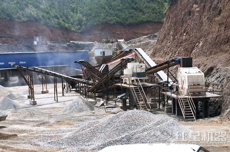混凝土碎石生產(chǎn)線現(xiàn)場實拍圖