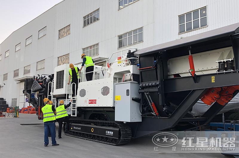 客戶蒞臨紅星廠區(qū)參觀考察設(shè)備 客戶蒞臨紅星廠區(qū)參觀考察設(shè)備