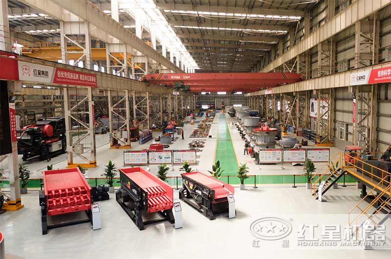 粉石頭機(jī)器廠家車間實拍 粉石頭機(jī)器廠家車間實拍