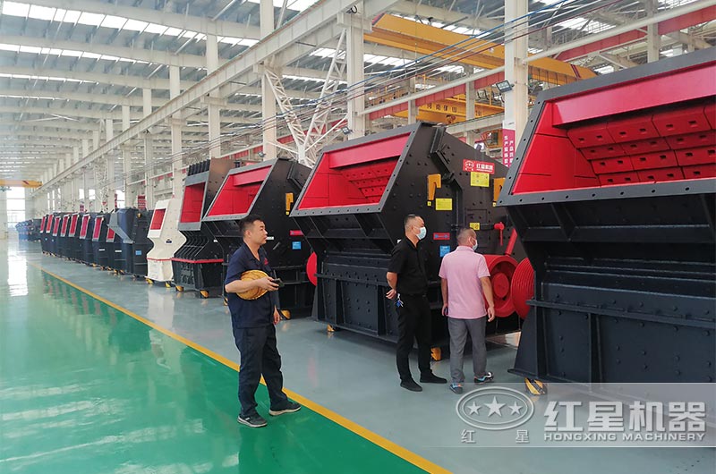 客戶考察反擊式破碎機 客戶考察反擊式破碎機