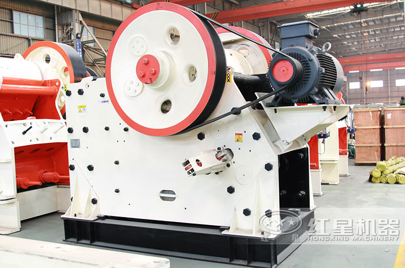 大理石顎式破碎機車間實拍