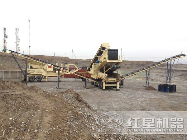 移動式制砂機(jī)工作現(xiàn)場