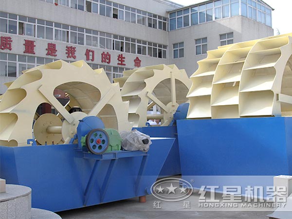 輪斗式洗砂機設(shè)備 輪斗式洗砂機設(shè)備