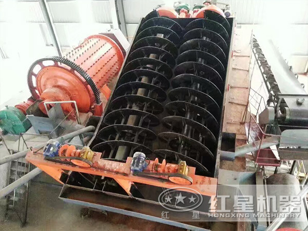 雙螺旋砂石洗選機(jī)選礦現(xiàn)場(chǎng)圖片展示 雙螺旋砂石洗選機(jī)選礦現(xiàn)場(chǎng)圖片展示