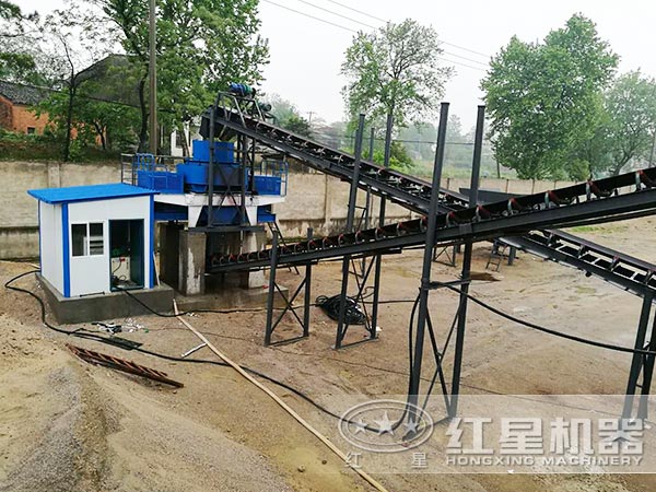 沖擊式制砂機現(xiàn)場