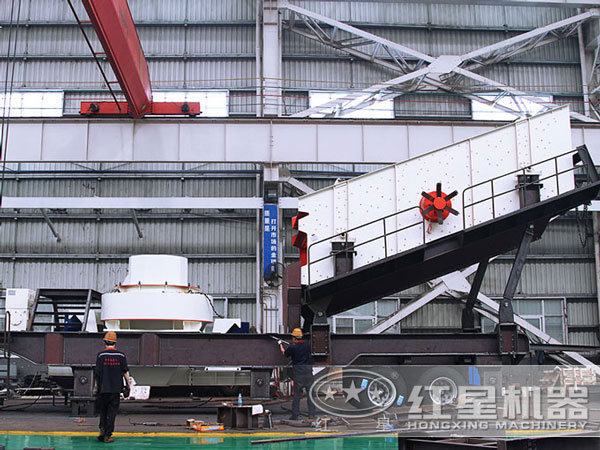 移動(dòng)式小型碎沙機(jī)車(chē)間生產(chǎn)制造