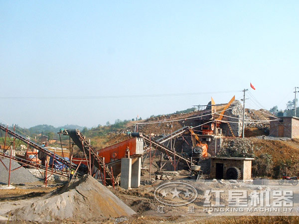 機制砂生產現(xiàn)場