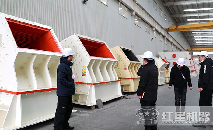 用戶(hù)來(lái)廠參觀試機(jī)