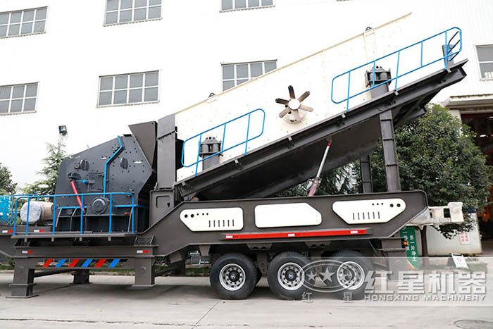 可移動(dòng)混凝土碎石機(jī)