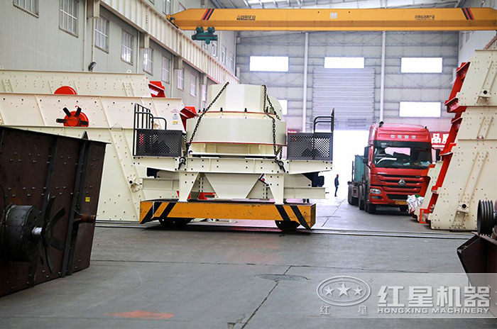 山石制砂機生產(chǎn)車間