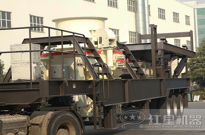 移動一體式環(huán)保粉碎制砂機(jī)展示