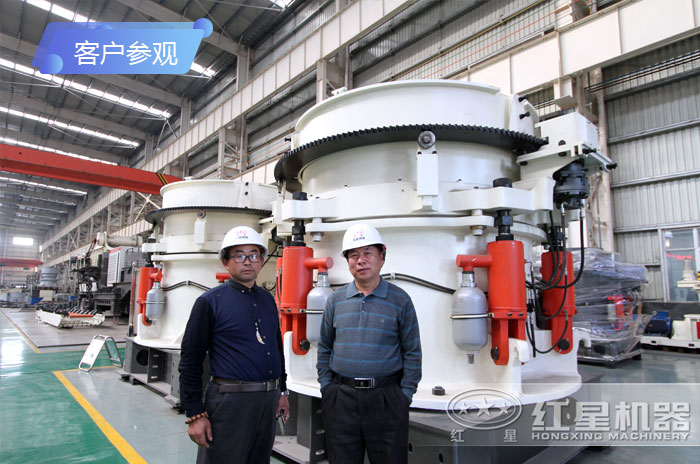 用戶來(lái)廠參觀試機(jī) 用戶來(lái)廠參觀試機(jī)