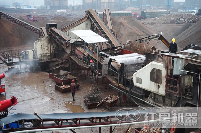 做足環(huán)保工作的加工現(xiàn)場(chǎng)