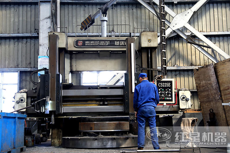 紅星機(jī)器專業(yè)化制砂機(jī)生產(chǎn)車間