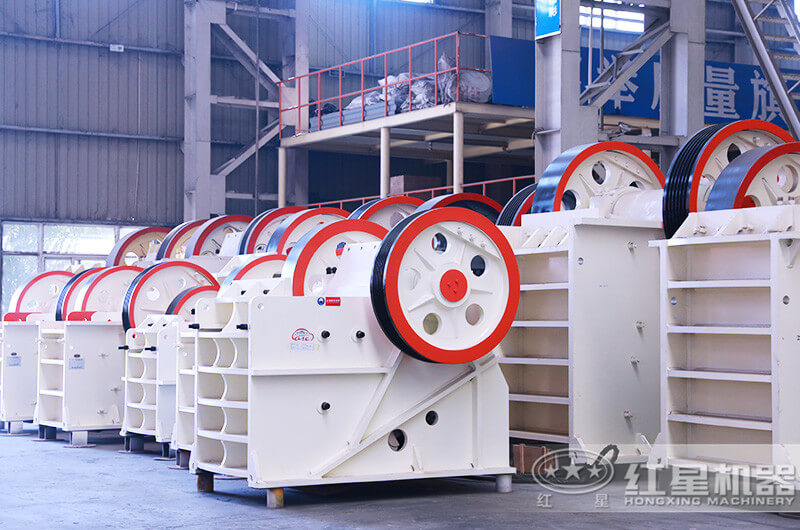 46顎式破碎機(jī)實(shí)拍圖片