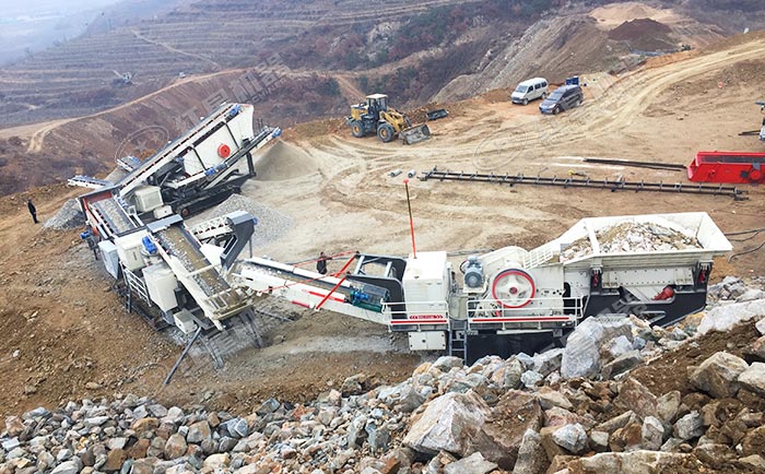 紅星車子流動打砂機作業(yè)現(xiàn)場 紅星車子流動打砂機作業(yè)現(xiàn)場