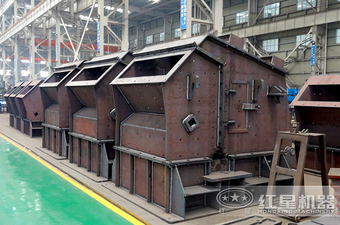 反擊式礦山破碎機鑄造車間 反擊式礦山破碎機鑄造車間