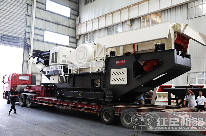 小型移動刻石機發(fā)貨現(xiàn)場 小型移動刻石機發(fā)貨現(xiàn)場