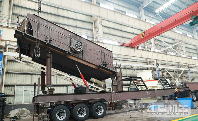 專業(yè)化移動(dòng)制砂機(jī)的加工車間