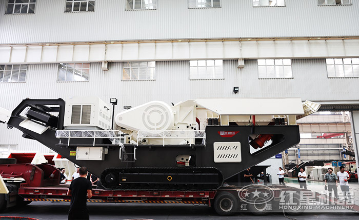 紅星機器建筑垃圾處理設備現場發(fā)貨