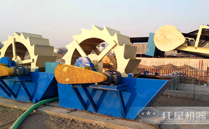 輪斗式洗砂機(jī)加工現(xiàn)場(chǎng)