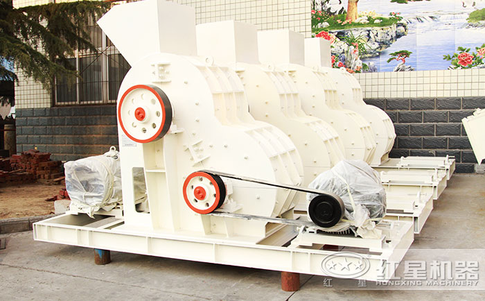 雙級破碎機紅星機器廠區(qū) 雙級破碎機紅星機器廠區(qū)