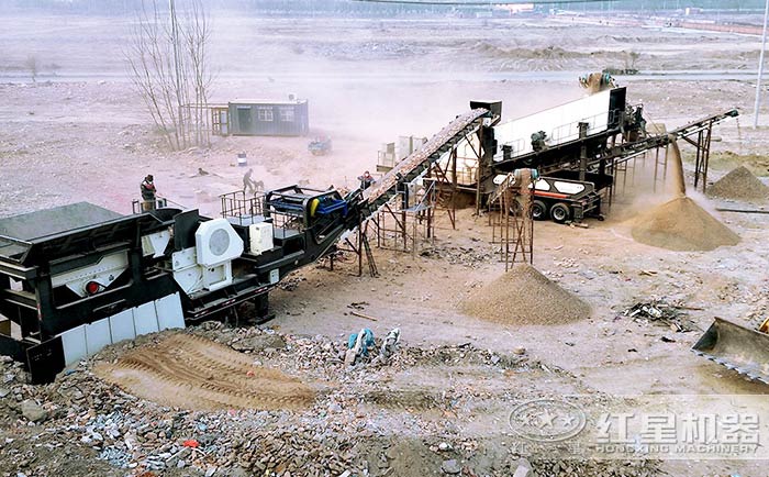 移動(dòng)石子破碎生產(chǎn)線加工現(xiàn)場展示 移動(dòng)石子破碎生產(chǎn)線加工現(xiàn)場展示