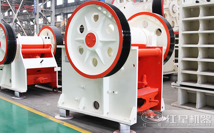 小型顎式破碎石機(jī) 小型顎式破碎石機(jī)