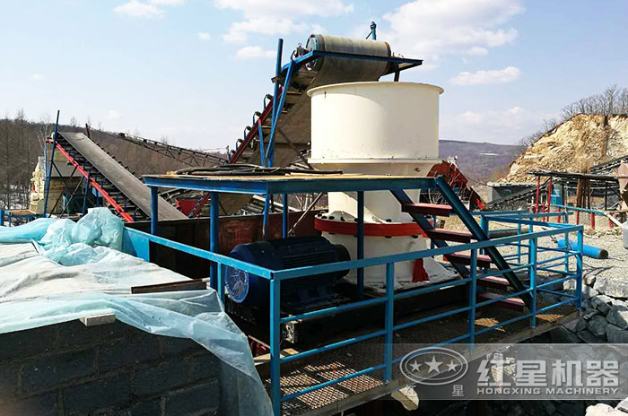 單杠圓錐破碎機加工現(xiàn)場部分展示 單杠圓錐破碎機加工現(xiàn)場部分展示