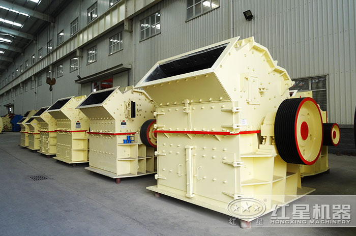 細碎機設(shè)備生產(chǎn)車間