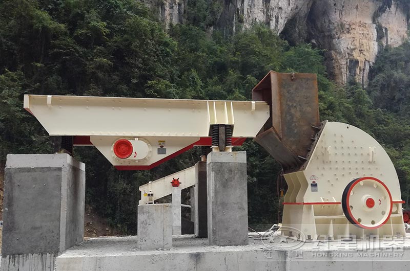 錘式制砂設(shè)備安裝現(xiàn)場(chǎng)