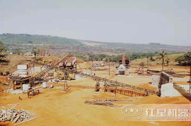 砂石同出制砂生產(chǎn)線現(xiàn)場(chǎng)