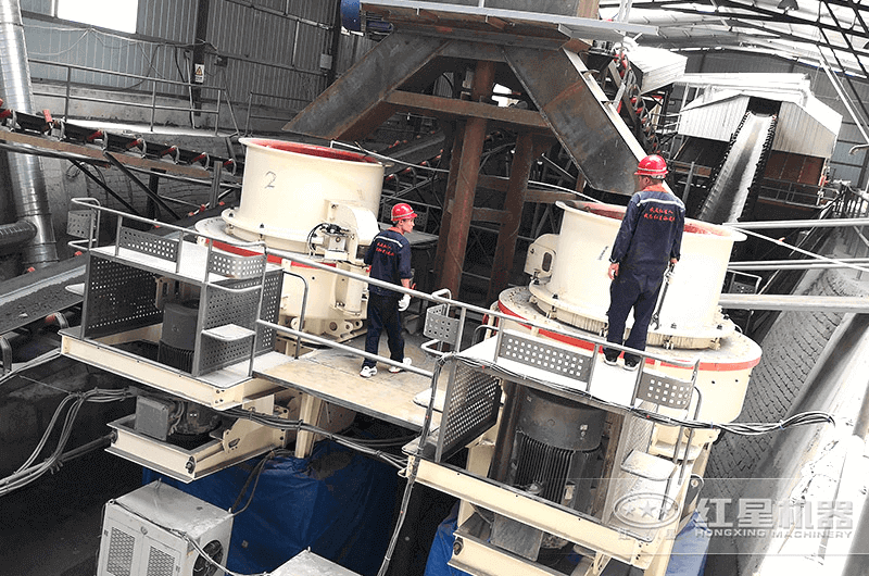 年產(chǎn)一百五十萬噸的玄武巖制砂機設備