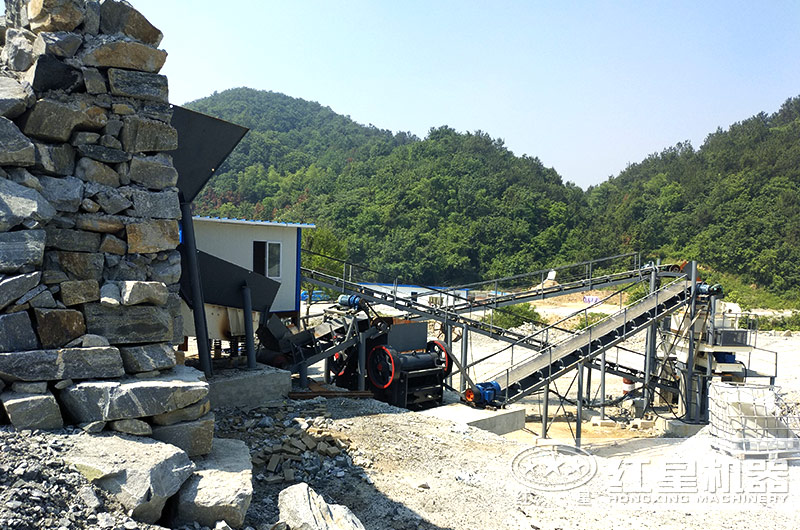 固定式建筑垃圾破碎現(xiàn)場(chǎng)